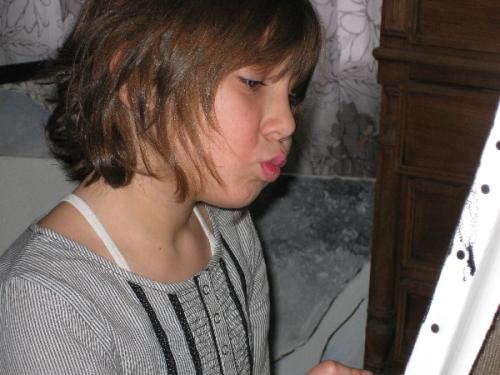 Mon apprentie ( ma fille Léa ) ©Microb'